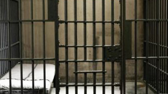 4 години затвор за рецидивист, заради грабеж и телесна повреда