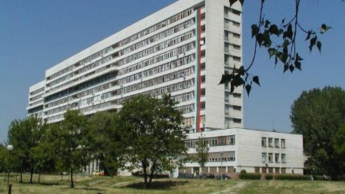 Процедурата се осъществява без човешка намеса Първият робот за ковид