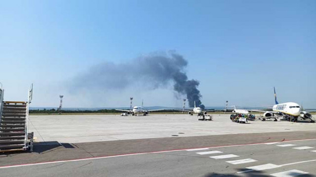 Пожар край варненското село Тополи, в близост до пречиствателната станция
