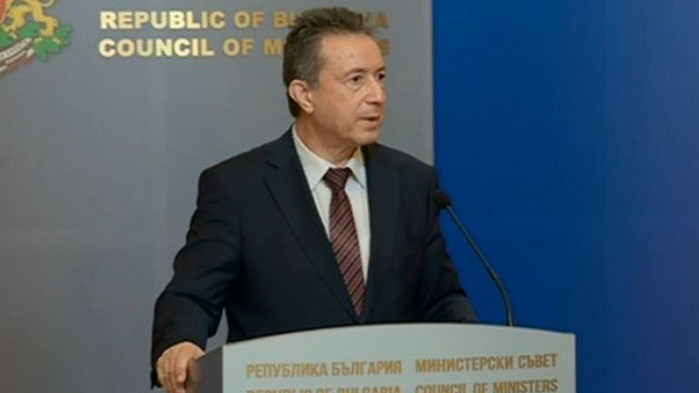 Кабинетът подкрепи Янаки Стоилов да пита КС за тримата големи в съдебната власт