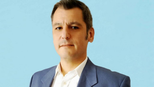 Бащата на предложения за министър на културата Георги Султанов е