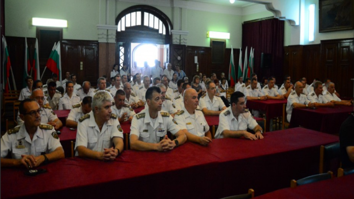 Награди за военнослужещи по повод празника на ВМС