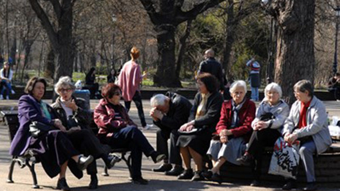 Чакат обаче сметки от Националния осигурителен институт каква ще е