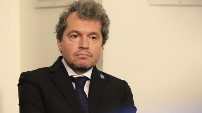 Тошко Йорданов заприлича на Слави Трифонов: Обръсна си главата