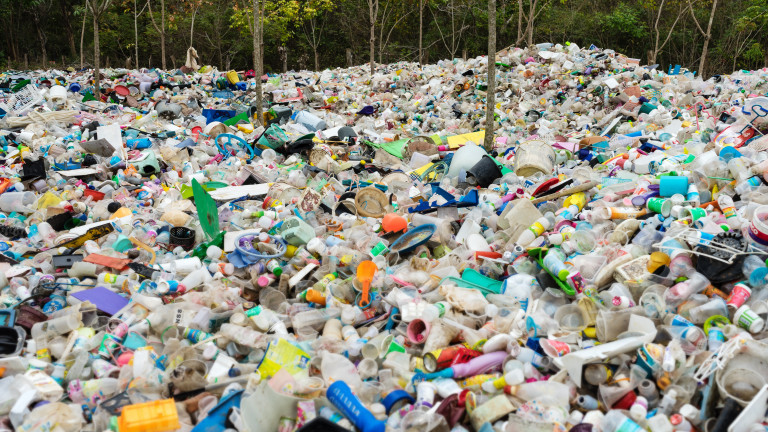 Премахват над 9000 тона незаконно внесен италиански боклук