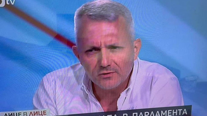 От Фейсбук профила на барабаниста Венелин Венков Ето това е