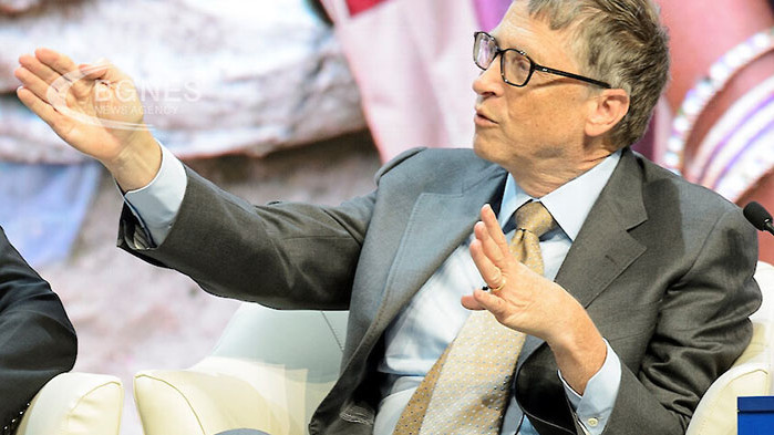 Бил Гейтс падна на пето място в списъка на най-богатите хора