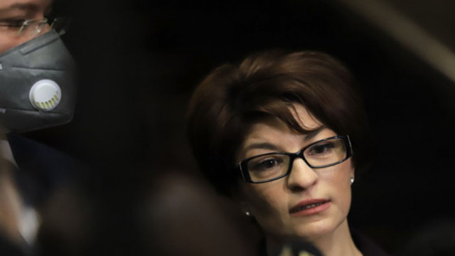 Десислава Атанасова: На ръба сме на конституционна криза