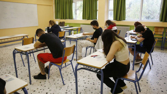 Училищата в Гърция ще бъдат отворени отново на 13 септември