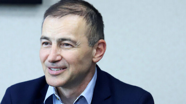 За съжаление не само външният министър Буяр Османи но и