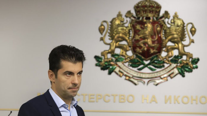 Депутатът Димитър Гърдев пита има ли двойно гражданство, както се