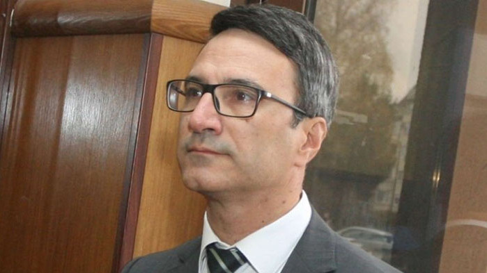 Трайчо Трайко с култов виц: „На дъжд е, болонки ниско летят"