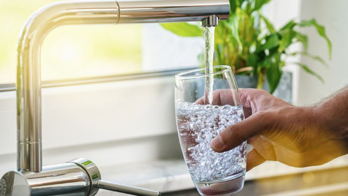 На днешния петък, 13 август,  без вода ще бъдат три