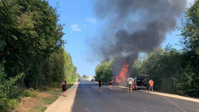 Малко след 17 30 часа във Варна е катастрофирал тежкотоварен автомобил