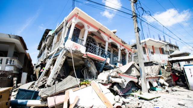 Броят на жертвите от мощното земетресение което удари Хаити в