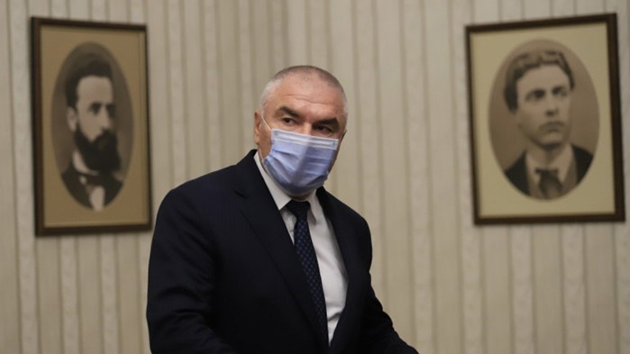 Веселин Марешки: Оставка за министър Бойко Рашков