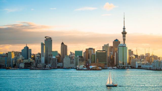 Премиерът на Нова Зеландия Джасинда Ардерн постави нацията в тридневен
