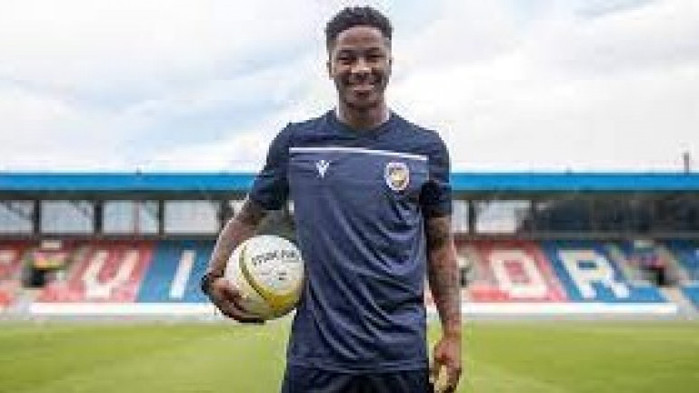 Чешкият клуб се раздели с фланговия играч Адриел Ба Луа.