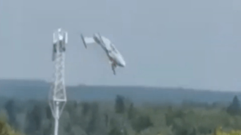 Военно-транспортният самолет Ил-112В, който се разби при изпитателен полет в