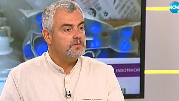 Според него учебната година е необходимо да започне дистанционно Това,