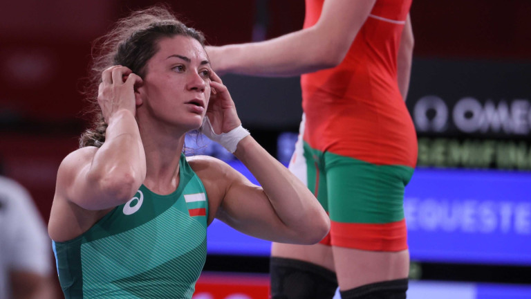 Бронзовата ни медалистка в борбата от Олимпийските игри в Токио