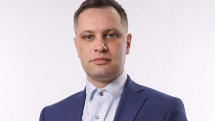 Някак си не е лесно да си софийски розов либерал,