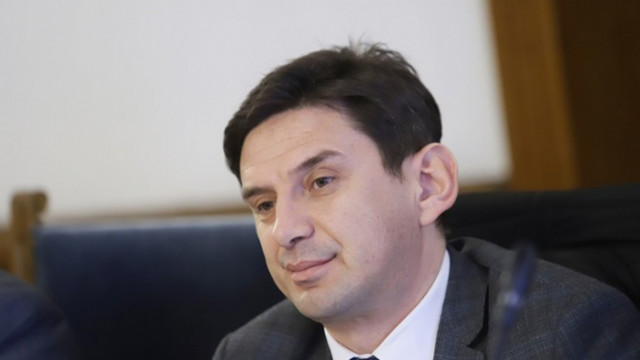 Да имаш съмнения за това коя е родината на Мустафа