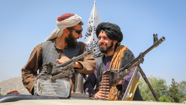 Бързото падане на Афганистан под управлението на талибаните две десетилетия