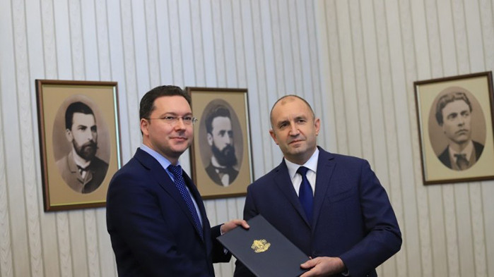 ГЕРБ върна мандата за съставяне на правителство на Румен Радев,