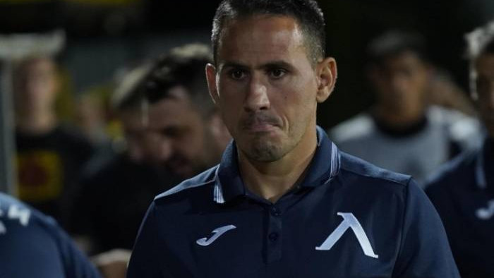 Сините загубиха от Ботев Пд с 1:3, а след поражението