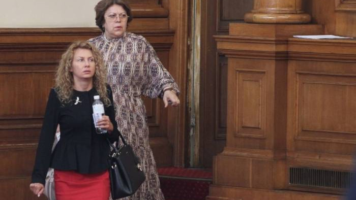 Какво ни предстои без редовно и стабилно правителство? Нулева 2021