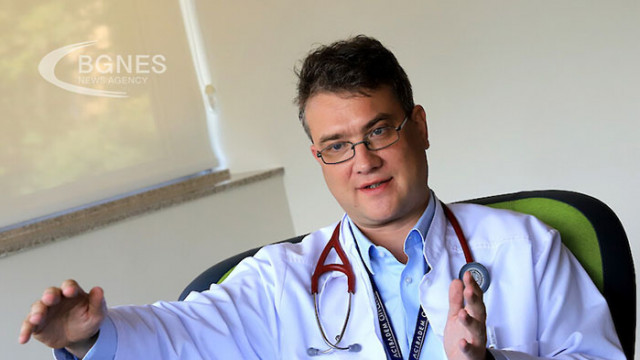 Тази вълна е по интересна от предишните защото тя засяга неваксинирани