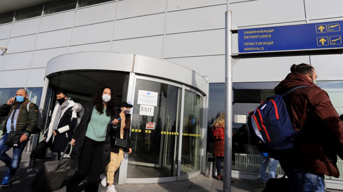 Държавата ще съдейства на концесионера на летище София да се