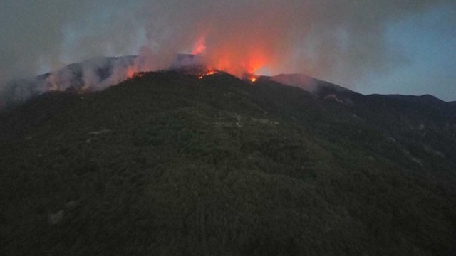 Пожарът в района над родопското село Югово е локализиран с
