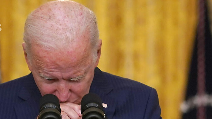 Трябва ли Байдън да подаде оставка или да бъде отстранен