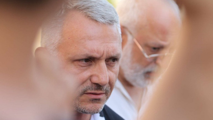 Писателят и публицист Иван Стамболов – Сула публикува гневен пост в