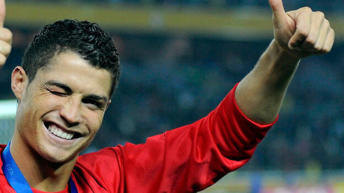 Завръщането на Кристиано Роналдо в Манчестър Юнайтед бе официално потвърдено.