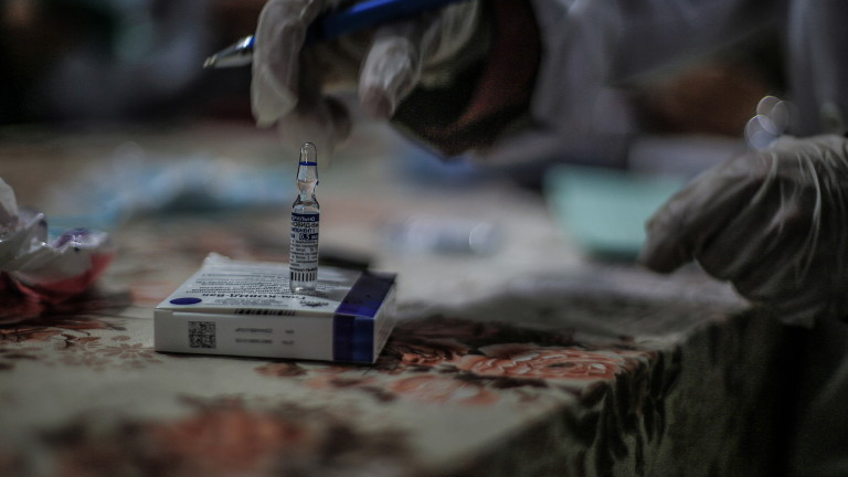 Словакия е използвала всички налични ваксини срещу коронавирус Спутник V