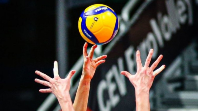 Националният отбор на България за юноши по волейбол достигна финала