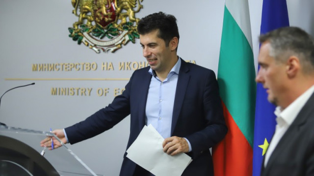Министър Кирил Петков не е поемал никакви ангажименти а в