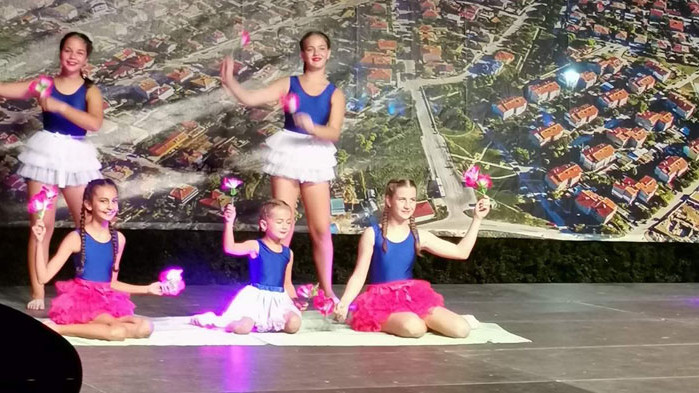 Изкуство, талант, адреналин и красота на празника на Аксаково