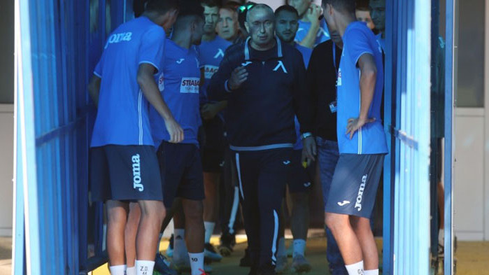 Мъри Стоилов: Затварям чалготеката Левски и отварям професионализма