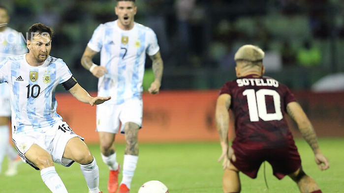 Отборът на Аржентина се наложи над Венецуела с 3:1 като