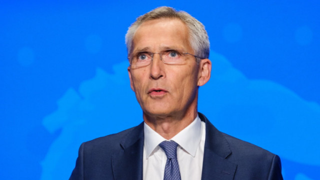Генералният секретар на НАТО призова Русия да бъде открита за военните