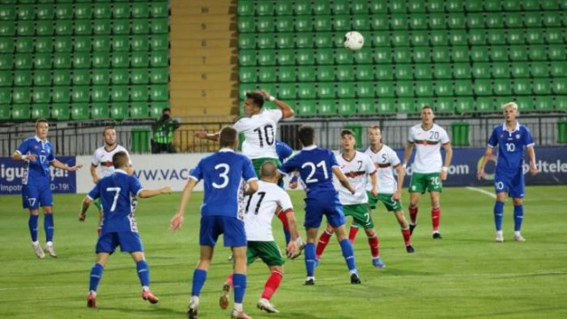 България победи с 2 0 като гост Молдова в първата си