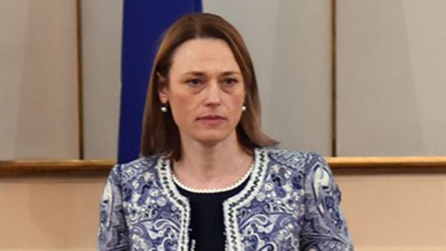 Кой е човекът, заплашил Ива Митева