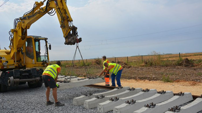 Подновяват железопътната инфраструктура между Русе и Каспичан