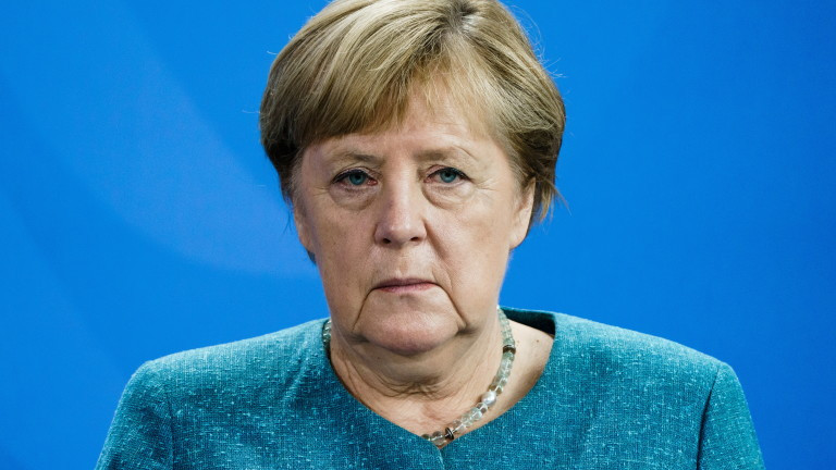 Германският канцлер Ангела Меркел изрази пълната си подкрепа за Армин Лашет - министър-председателят на