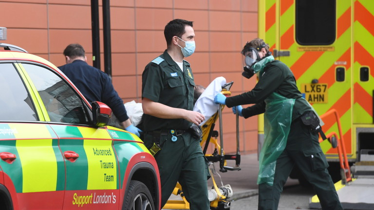 Великобритания регистрира най-високия дневен брой на починалите от COVID-19 от