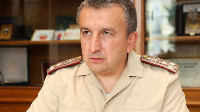 Със заповед на министъра на отбраната полковник доц. д.н. Борислав